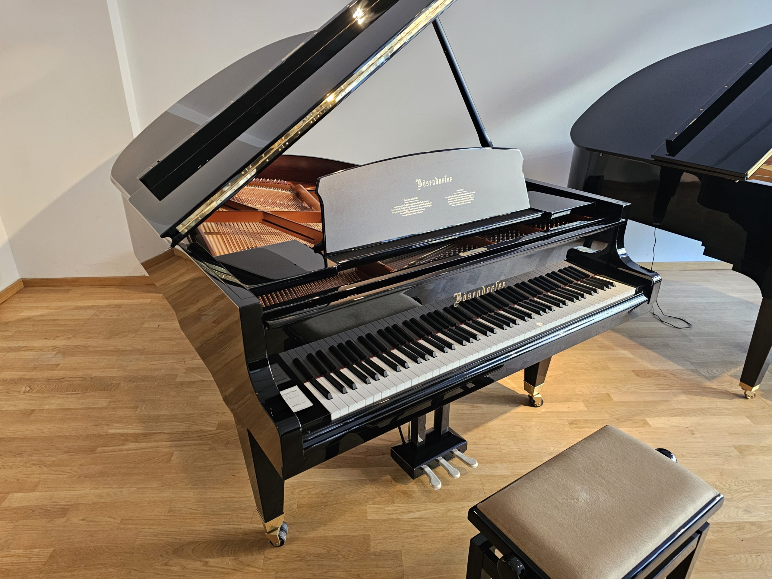 Bösendorfer Flügel Modell 185 VC